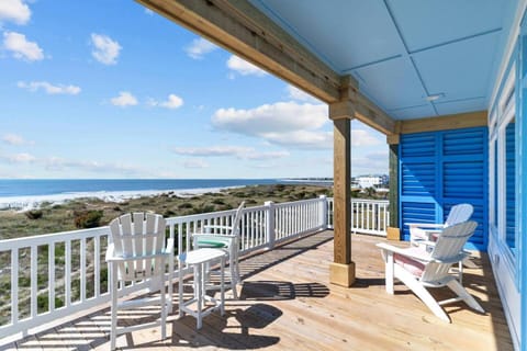 SeaSons at the Point House in Oak Island