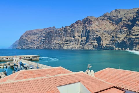 Patio, Natural landscape, Balcony/Terrace, Sea view