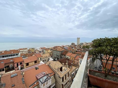 L'Attico sul Mare Apartamento in Porto Recanati