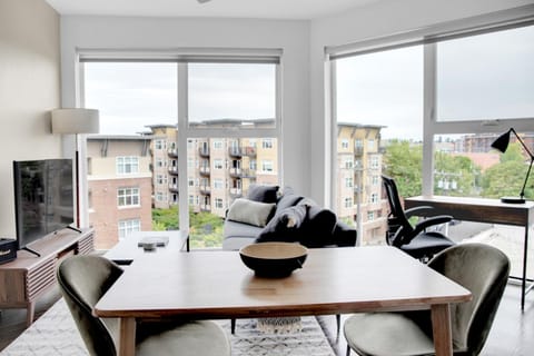 Ballard 1BR w WD BBQ Gym nr Waterfront SEA-394 Apartamento in Ballard