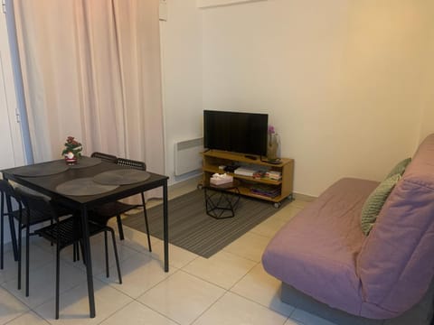 La Maison des roses Apartamento in Suresnes