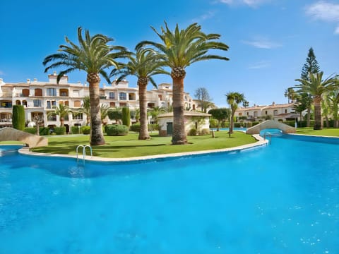 Garden, Pool view