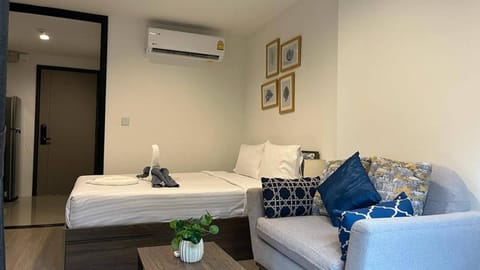 Hi-Ended Studio 28sqm Fully Furnished Apartment Apartment in Kathu