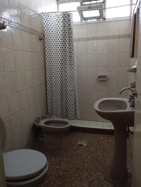 Shower, Bathroom, bidet