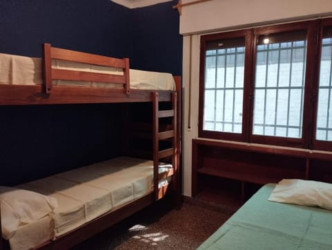 Bed, Photo of the whole room, bunk bed