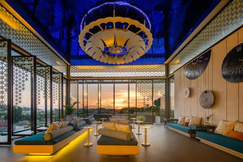 Lobby or reception, Sea view, Sunset