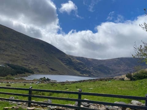 Natural landscape, Lake view, Mountain view