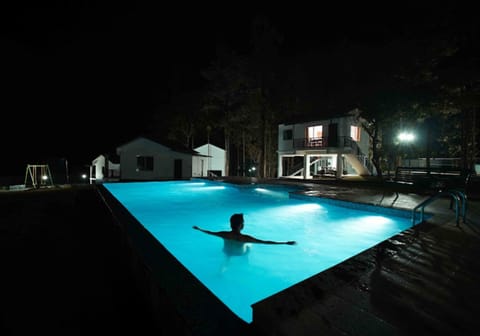 Night, Swimming pool