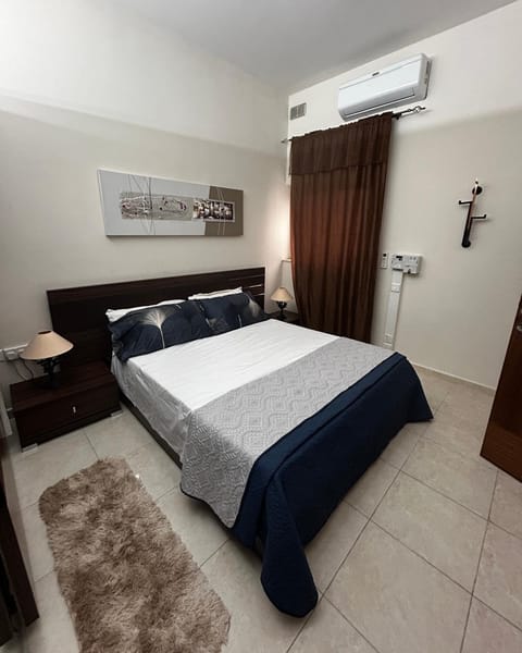 Room in Trilithon Court Apartments Ghaxaq Vacation rental in Malta