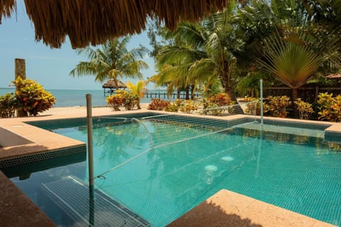 3 Story Oceanfront Luxury Villa 5 Bedroom w Pool Villa in Stann Creek District