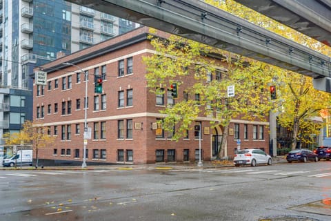 Seattle Condo with Parking Less Than 1 Mi to Space Needle! Eigentumswohnung in Belltown