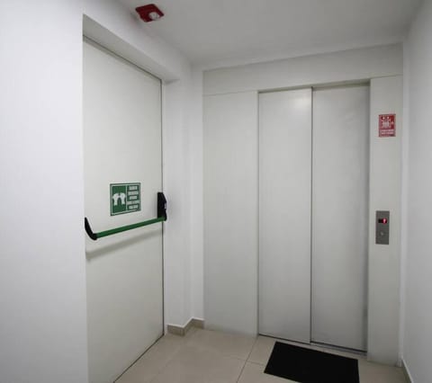 Moderno y acogedor apartamento en Ponceano Condo in Quito