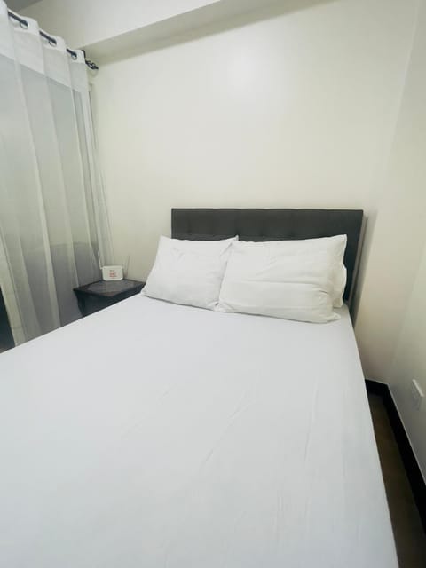 1 Bedroom with Balcony Wohnung in Quezon City