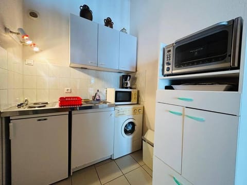 Kitchen or kitchenette, minibar, pet friendly, stove, toaster, washing machine