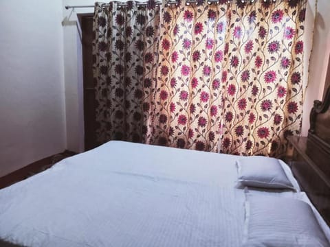 RN Residency Bed and Breakfast in Varanasi