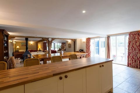 Marshlands House, Sleeps 16 - Country barn with hot tub House in Suffolk Coastal District