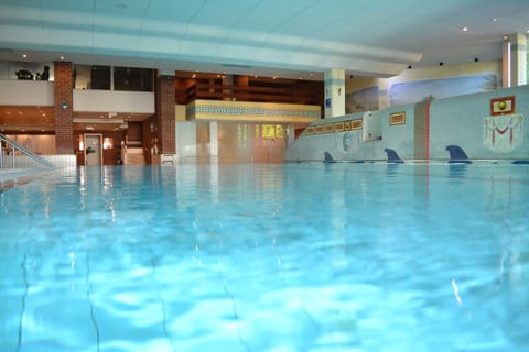 Swimming pool, Swimming pool, Public Bath