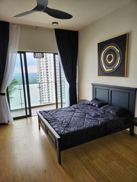 Country Garden Danga Bay Seaview Topmost Floor Apartment in Johor Bahru