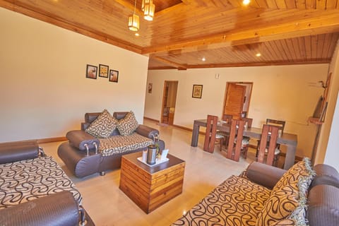 The Bliss Cottage Manali Luxury Apartment and villa Condo in Manali
