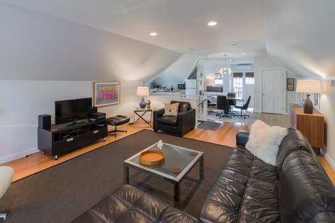 The Carriage House Loft Apartment in Kingston