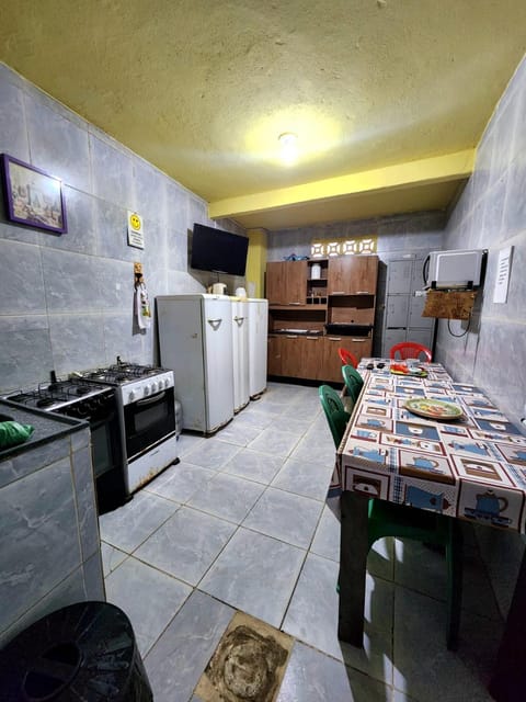 Property building, Kitchen or kitchenette, oven, stove