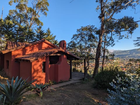 Valle Verde Lodge - Vista House in Santa Cruz Department, Bolivia