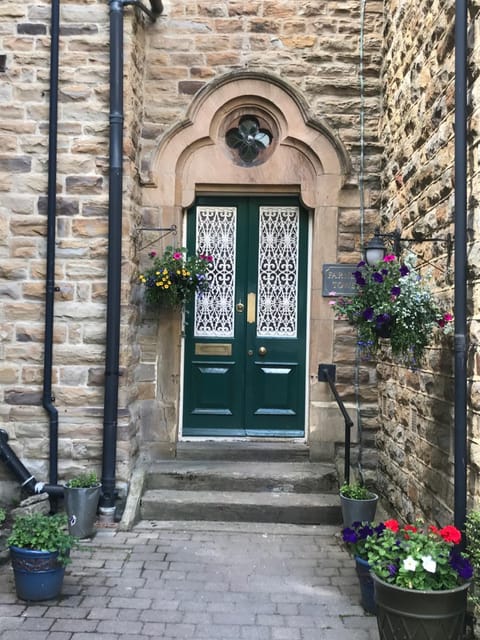 Farnley Tower Guesthouse Bed and Breakfast in Durham