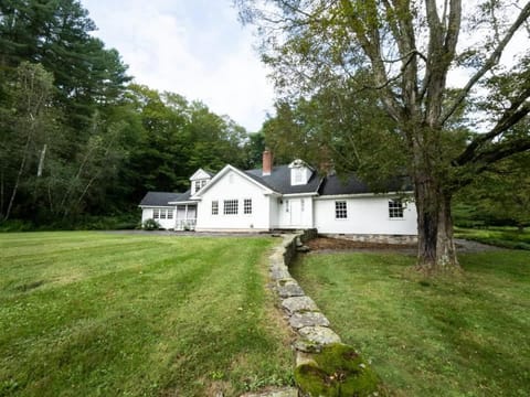 Berkshire Vacation Rentals: Private Estate Heated YEARROUND Outdoor Pool House in Egremont