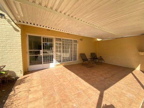 DMpire Suite Vacation rental in Sandton