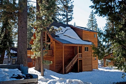 Red Cedar on North Shore - Beautiful 3BR w Gorgeous Furnishings in Tahoe City House in Tahoe City