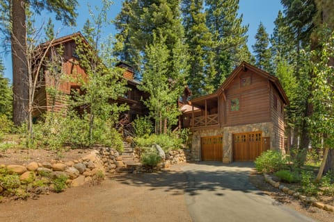 New Listing! West Shore Bliss - 4BR, Private Hot Tub House in Tahoe City