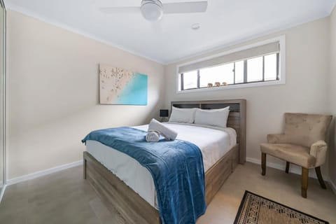 Oak Retreat Bliss by the Beach Apartment in Pittwater Council