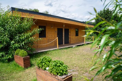 Property building, Balcony/Terrace