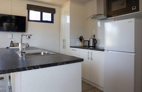 The Ark Duo Apartment in New Plymouth