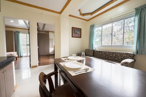 2Bedroom Unit with Breakfast for 2pax- Annet Quien's place Appartement-Hotel in Baguio