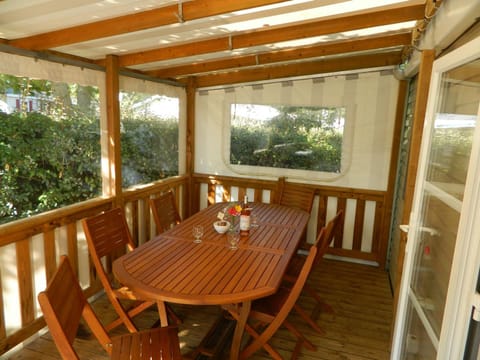 Balcony/Terrace, Dining area