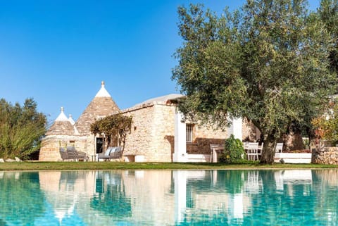 Property building, Pool view, Swimming pool