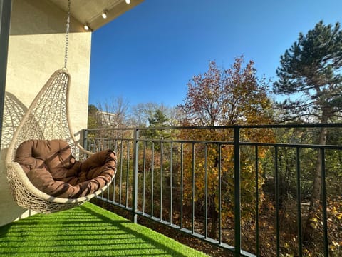 View (from property/room), Balcony/Terrace