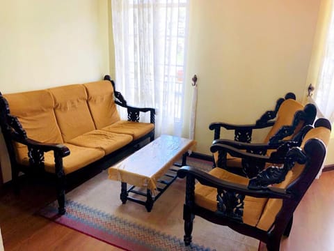 Shevyhaws Bed and Breakfast in Nuwara Eliya