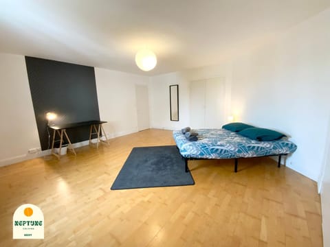 Chambre PHARE en Coliving Vacation rental in Brest