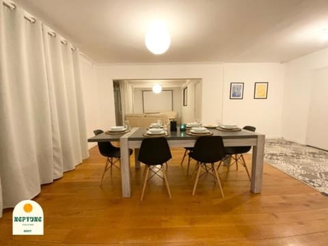 Chambre du PORT en Coliving Vacation rental in Brest