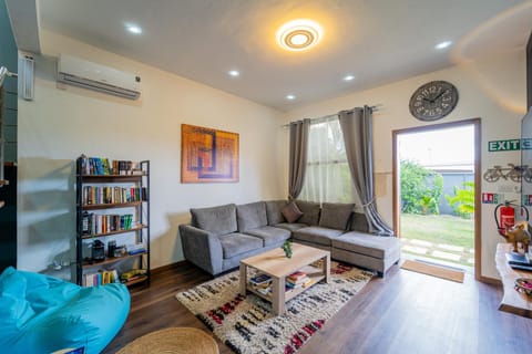 Library, Living room, Seating area, air conditioner