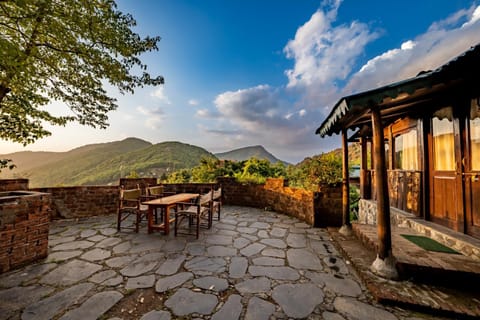 Balcony/Terrace, Mountain view