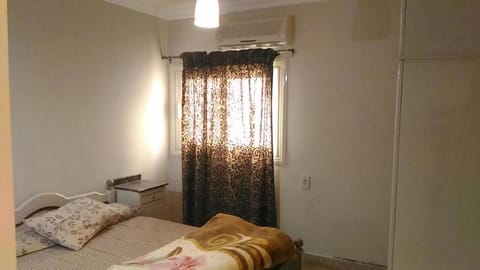 City Square شقق فندقية مكيفة باطلالة علي البحر Apartment in Alexandria