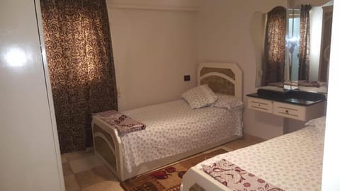 City Square شقق فندقية مكيفة باطلالة علي البحر Apartment in Alexandria