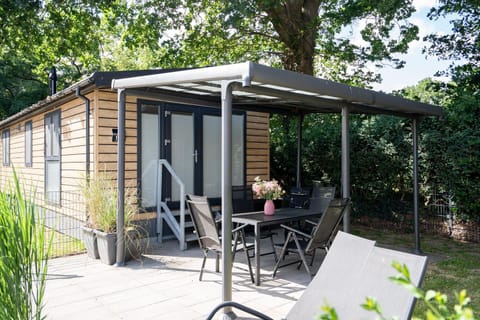 Ostseecamp "Liegeplatz" Gratis Saunazugang, umzäunt House in Sierksdorf