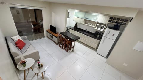 Kitchen or kitchenette, Living room, Dining area, minibar, stove