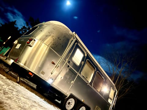 キャンパーズエリア恵庭 TCS Village Campground/ 
RV Resort in Sapporo