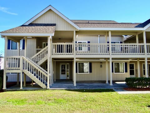 Emerald Escape-Ground Floor in Golf Colony House in Surfside Beach