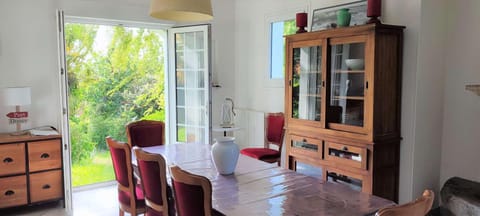 Maison avec WIFI, jardin clos à TREGASTEL - Réf 464 Villa in Trégastel